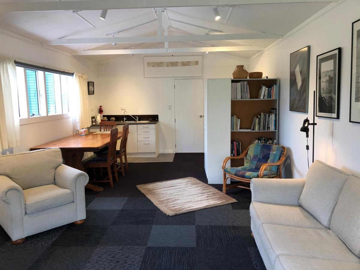 @Taradise-Opunake - Eco-Friendly Coastal Hideaway 외부 사진